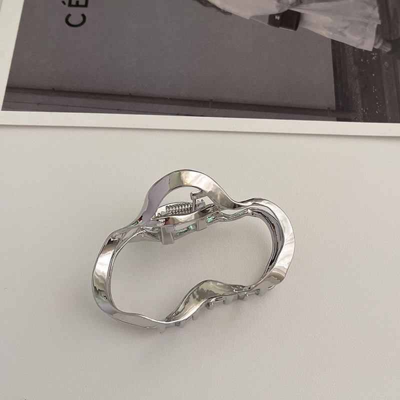 Metal Hairpins Have A Sense Of Niche Design