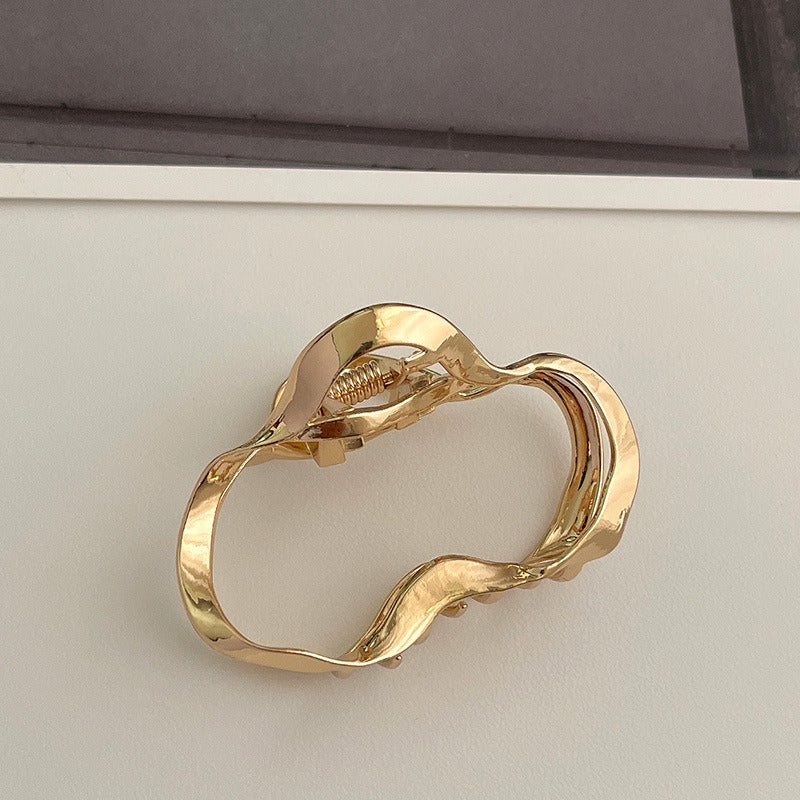 Metal Hairpins Have A Sense Of Niche Design