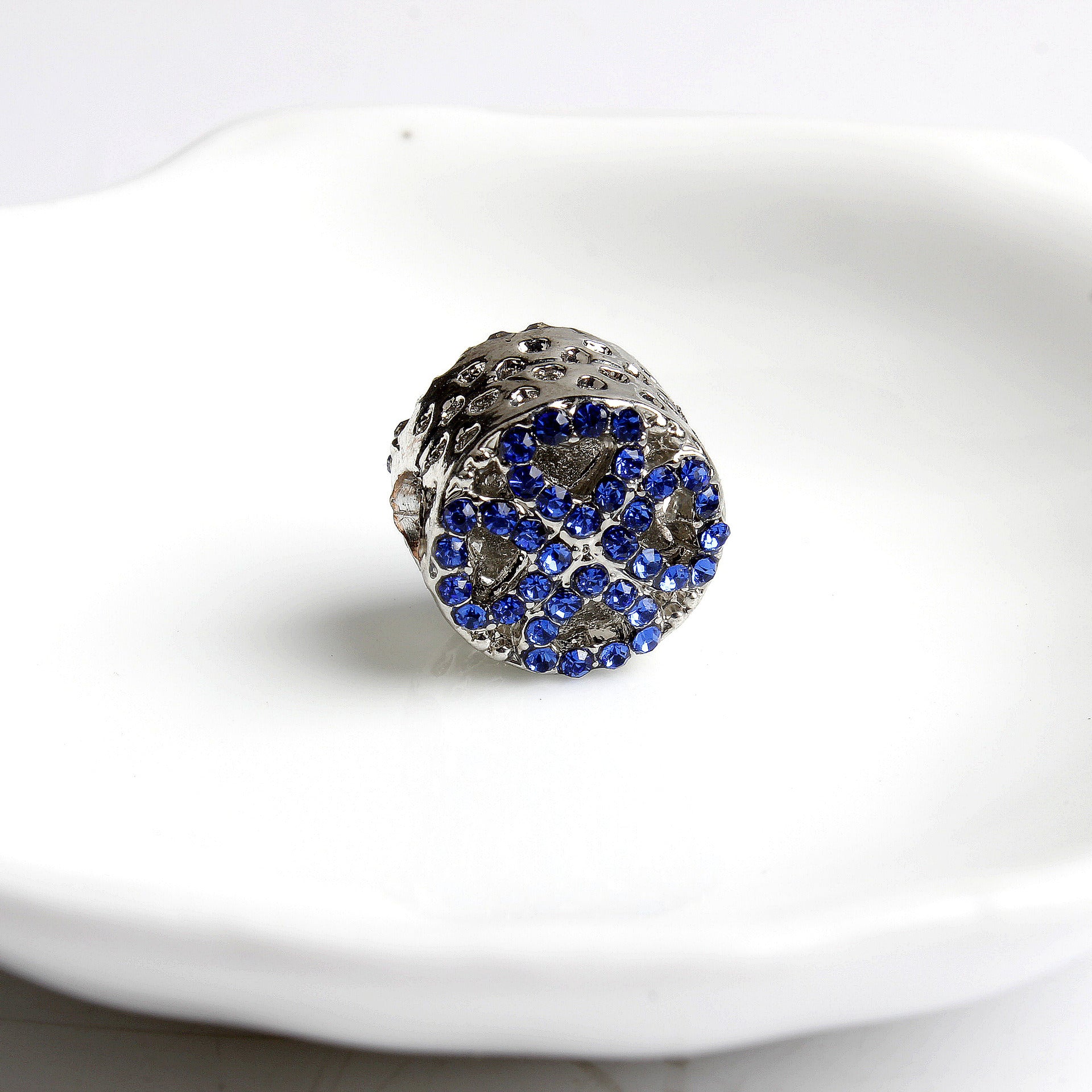 DIY All-match Heart-shaped Clover Hollow Hole Round Beads