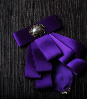 Gold Covered Corner Multilayer Bow Tie