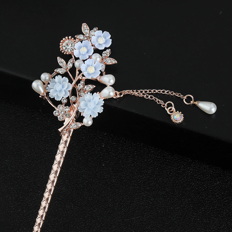 Bride's Vintage Tassel Classic Hairpin