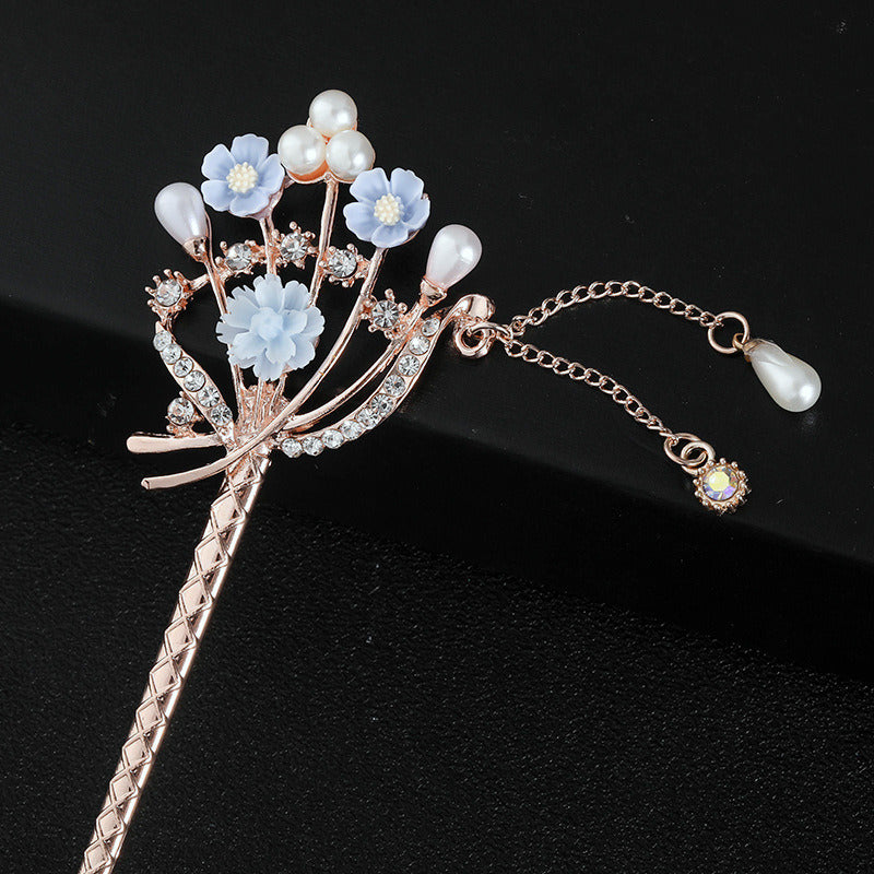 Bride's Vintage Tassel Classic Hairpin
