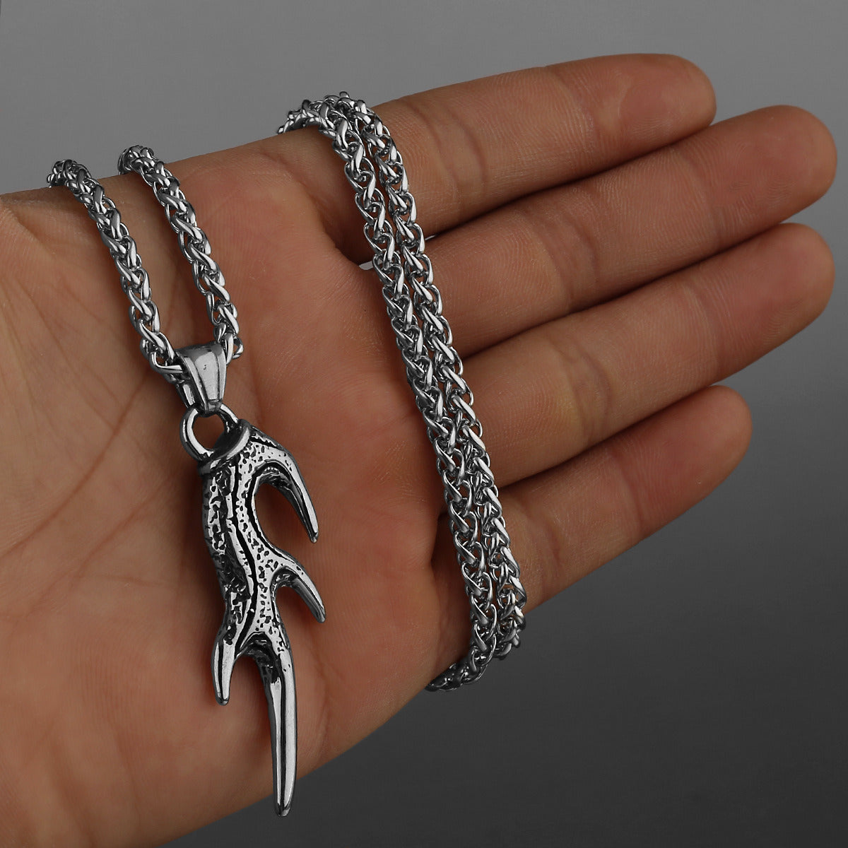 Vintage Personality Dragon Horn Titanium Pendant Stainless Steel Necklace