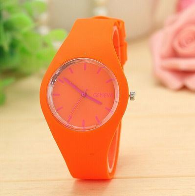 2020 Geneva Women Sport Watches Cream Color Ultra-thin Fashion Gift Silicone Strap Leisure Watch Women Women's Jelly Watches