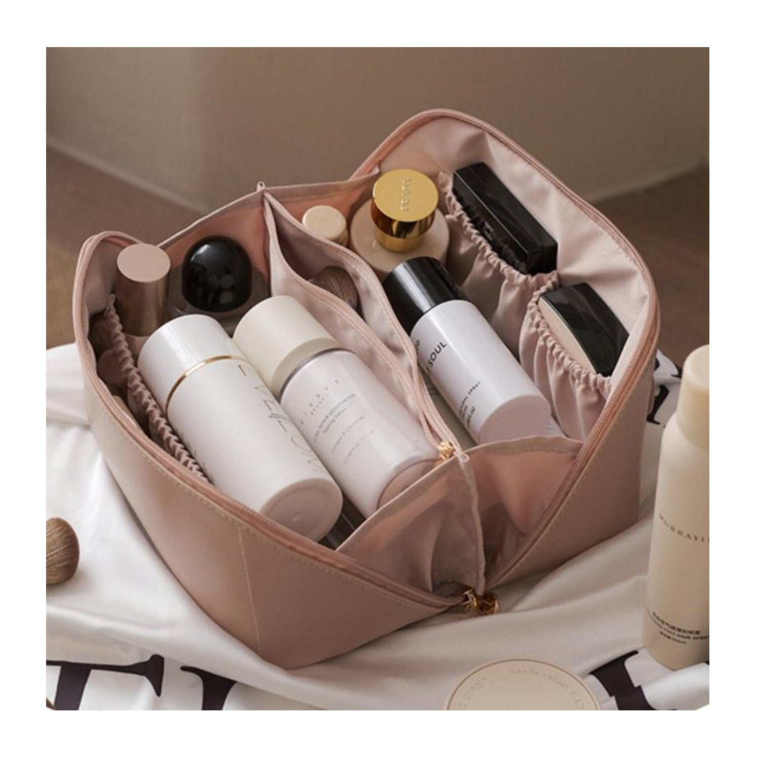 Large Capacity Makeup Bag Travel Portable Cosmeti Bags for Women; Pink