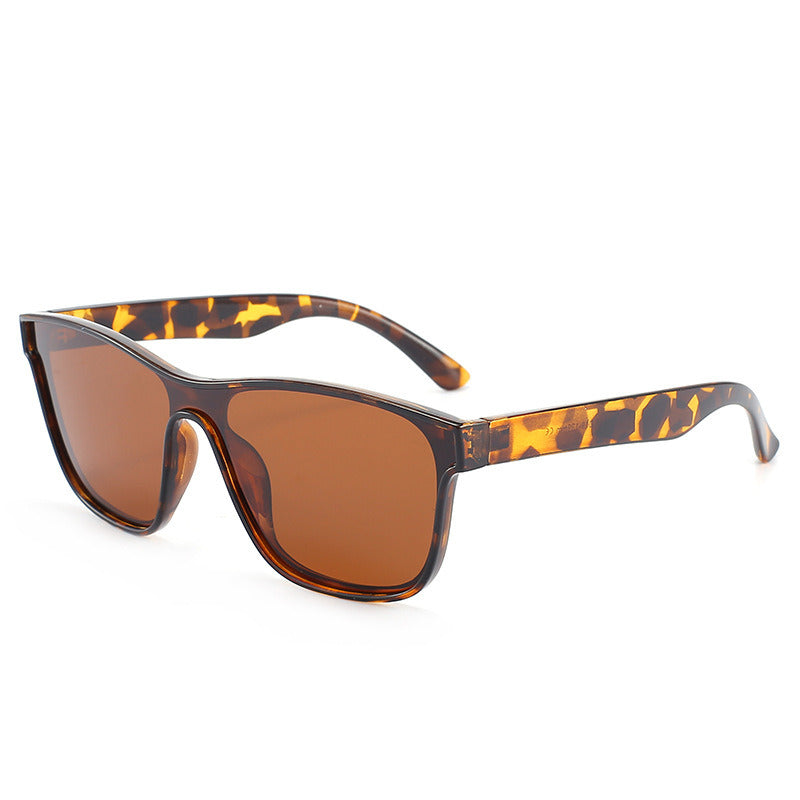 One Piece Lens Decoration Outdoor UV Protection Shades Sunglasses Women Fashion Designer Sunglasses