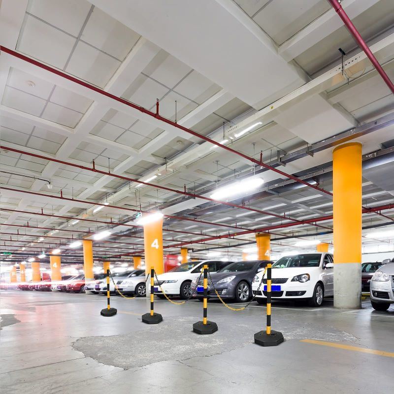 6 Pack Delineator Post Cone W/ Octagonal Fillable Base & 5Ft Link Chains