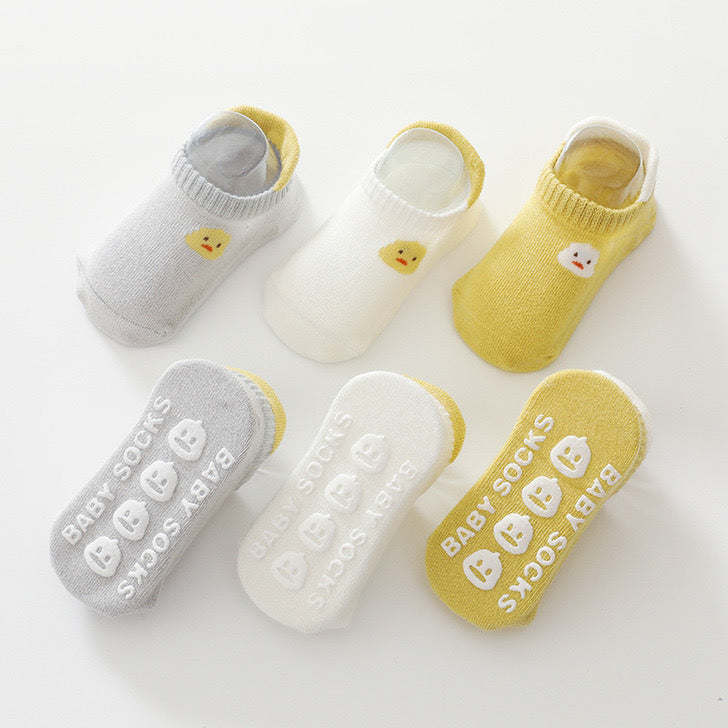 Kid Embroidered Pattern Color Matching Design Non-Slip Socks 1 Lot =3 Pairs