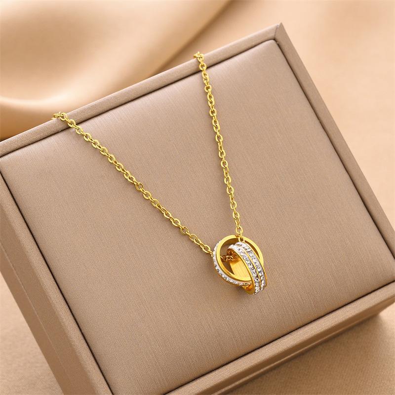 Japan and South Korea new titanium steel full of diamonds rose gold double ring necklace female simple super flash two-layer diamond lockbone chain pendant wholesale