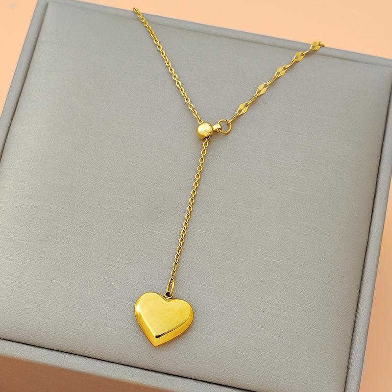 Simple gold heart pull-out necklace niche light luxury female summer collarbone chain 2023 new design Tanabata to send a girlfriend