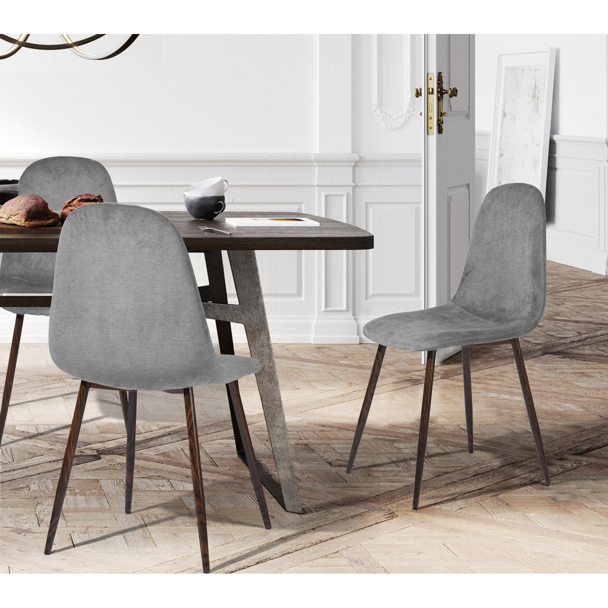 Set of 4 Scandinavian velvet chairs -light grey