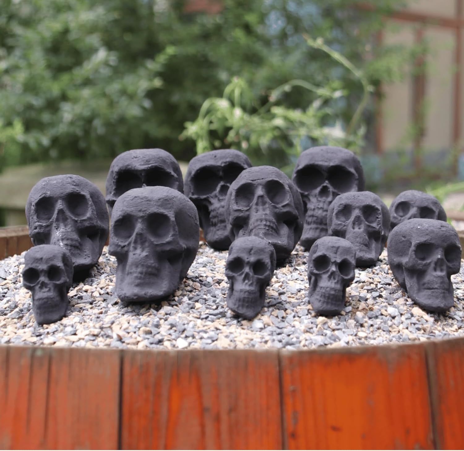 Ceramic Skulls for Fire Pit, Outdoor Fire Tables, 7pcs Reusable Spooky Imitated Human Skull Gas Log for Party, Bonfire,Campfires,Fireplaces, 3 inch