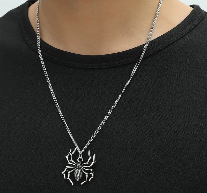 Fashion Spider Halloween Pendants Round Cross Chain Mens Necklaces Plated Silver Color Neck Chain Gothic Couple Streetwear Gifts