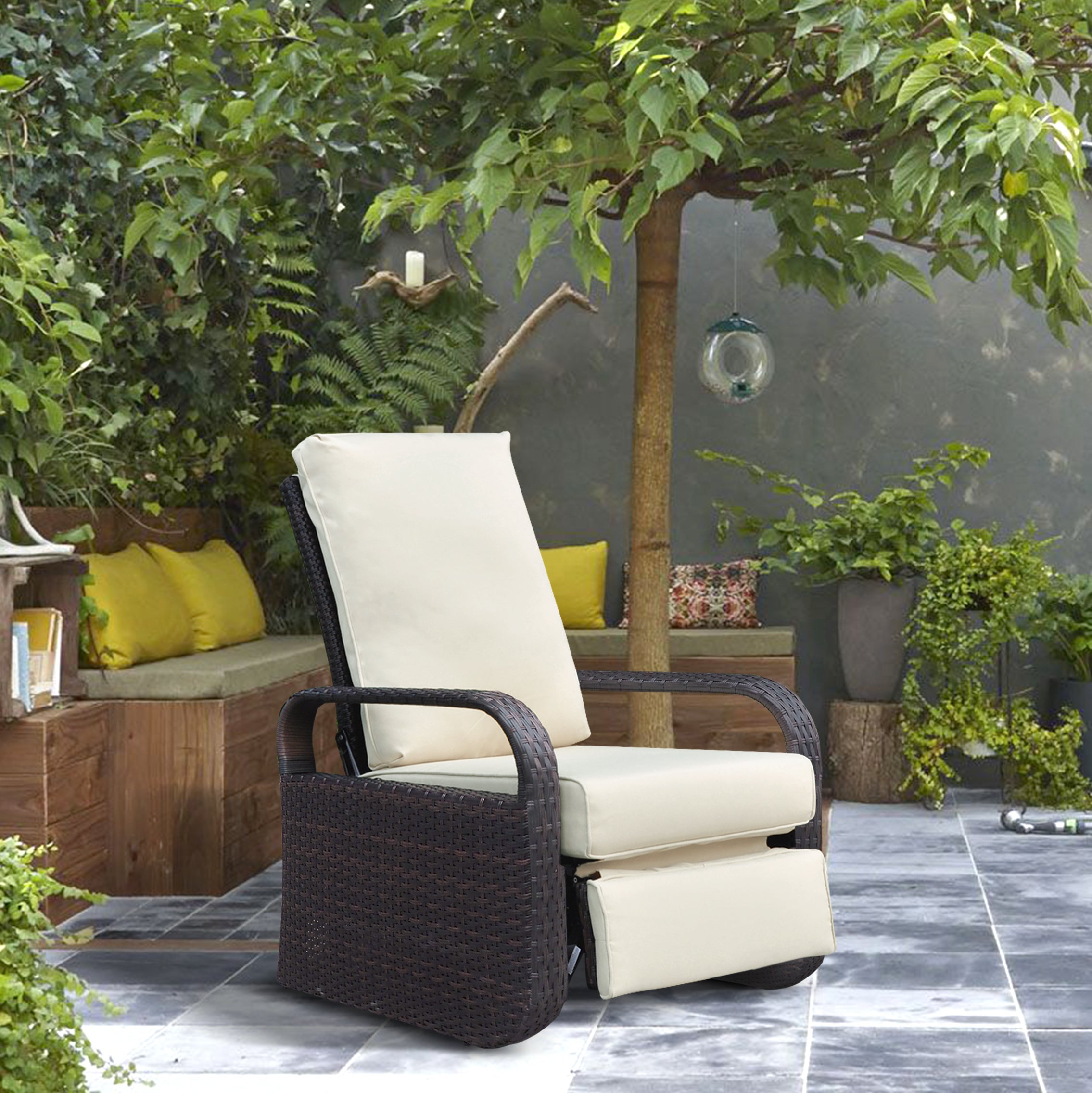 Adjustable Wicker Recliners with Aluminum Frame and Soft Cushions; PE Rattan Recliner Lounge Chair for Indoor Outdoor Patio Garden