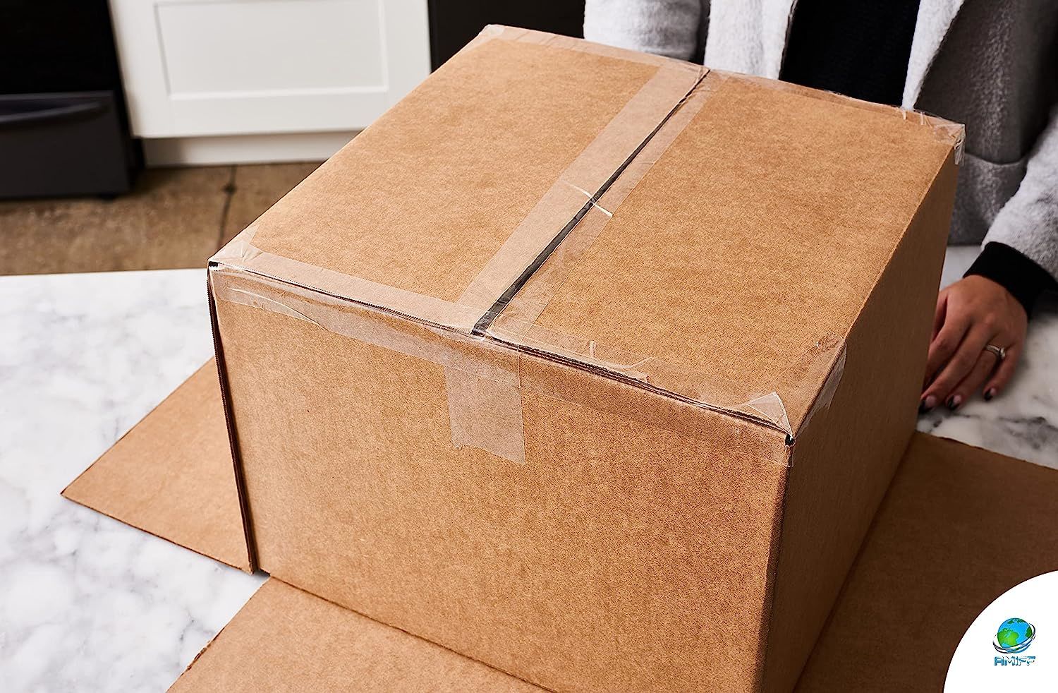 6 Pack 1.9 Mil - 2" x 1000' Clear Hotmelt Adhesive - Sealing Tape. Packing Rolls for Packaging; Shipping Boxes. Household & Office for Box Sealing; Sp