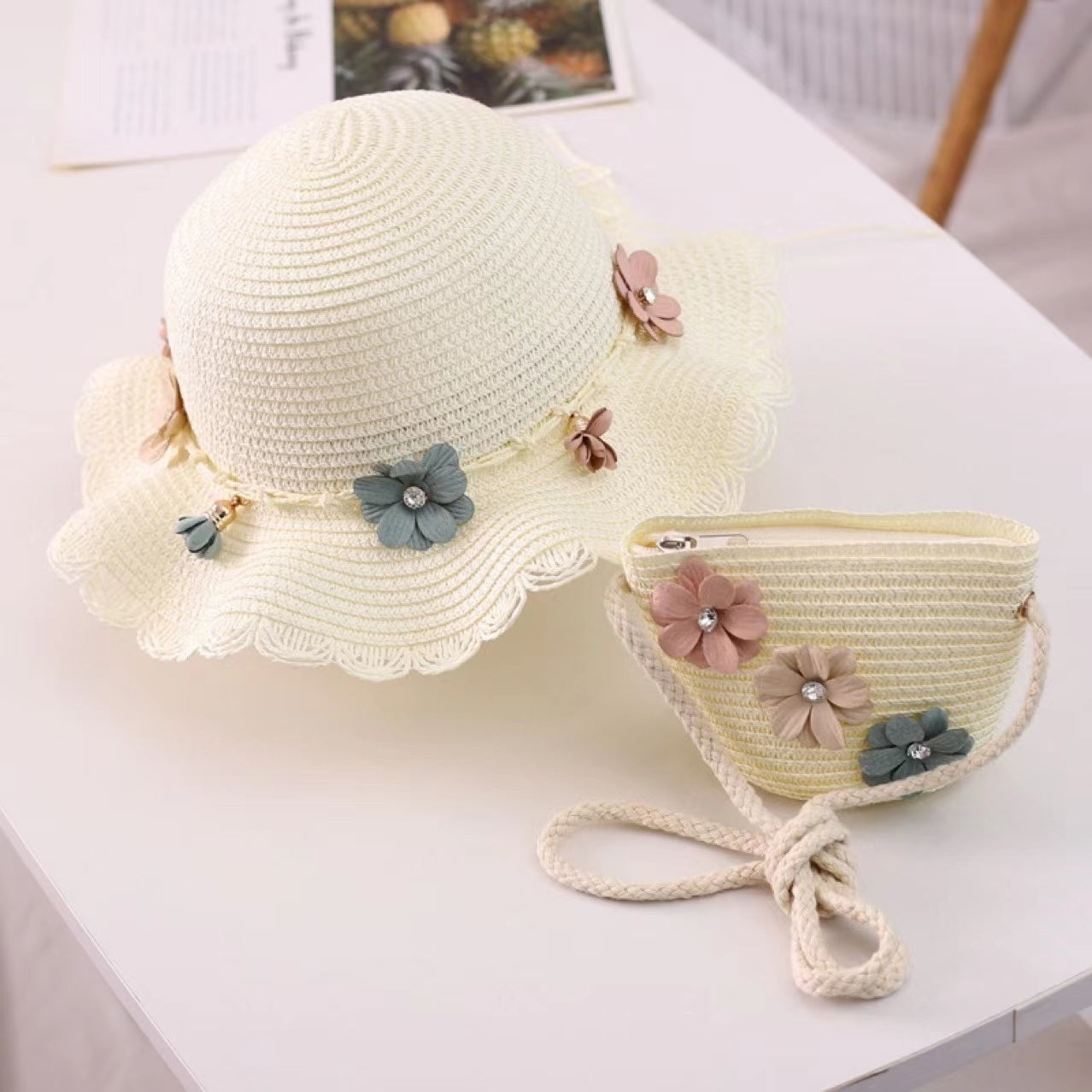 2pcs Girls Flowers Decor Lace Trim Sun Protection Straw Hat Beach Sun Hat & Zipper Straw Bag Set For Summer Outdoor Activities