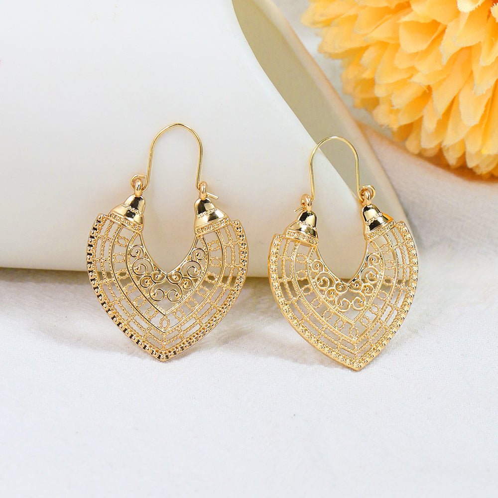 Women's Earrings 1 Pair Golden Peach-shaped Hollow U-shaped Ear Hook Earrings