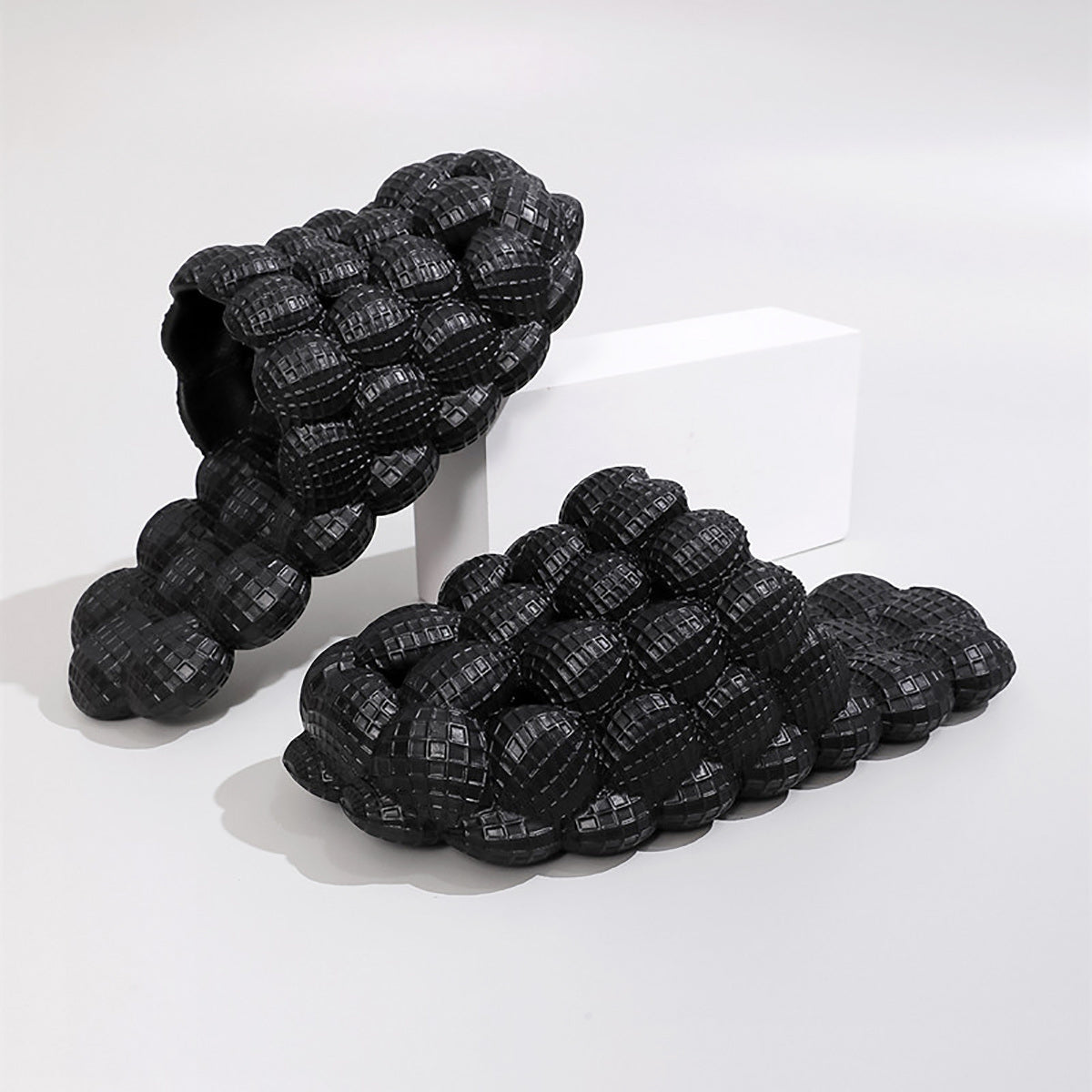 Women's Solid Ultra Cushioned Bubble Slides; Bubble Slippers