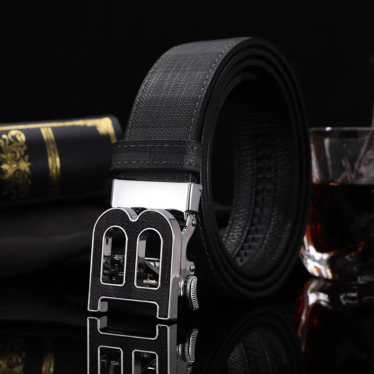 New Men's Plaid Trendy Durable Strong Alloy Belt