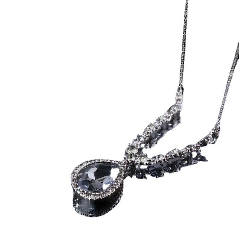 Water Drop Sweater Chain Senior Sense Light Luxury Fashion Gray Crystal Pendant Necklace