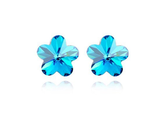 Women's Korean-style Plum Crystal Stud Earrings