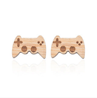 New Vintage Small Animal Plant Wooden Stud Earrings For Girls Simple Stud Earrings