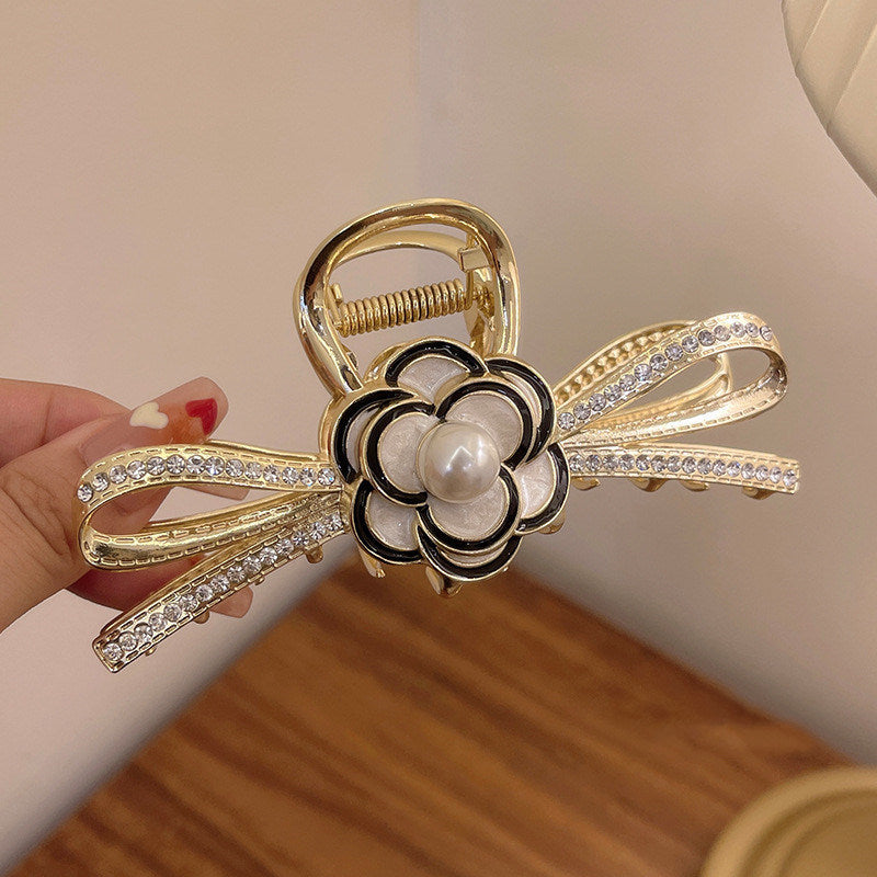 Pearl And Diamond Butterfly Grab Clip Delicate Oil Drops