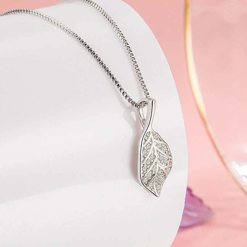 Diamond Leaf Necklace For Female Luxury