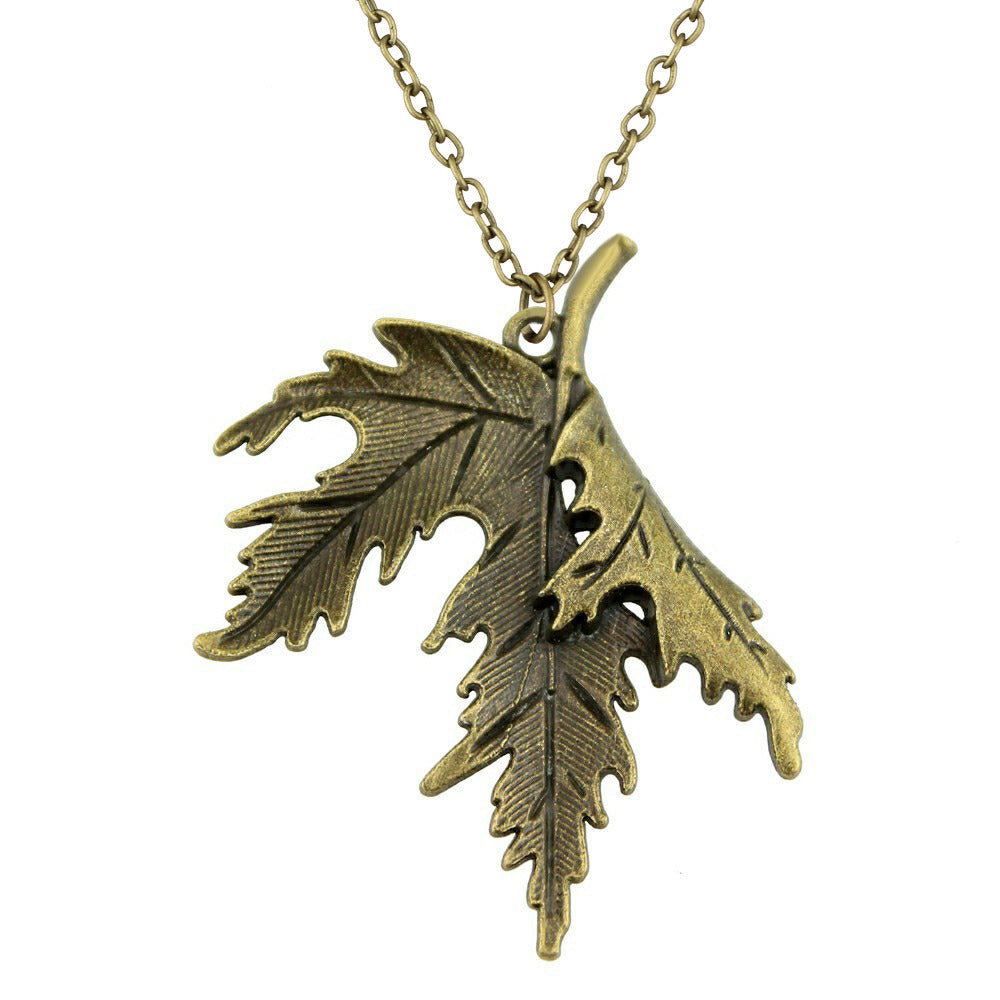 Hot Maple Leaf Necklace In Europe And America