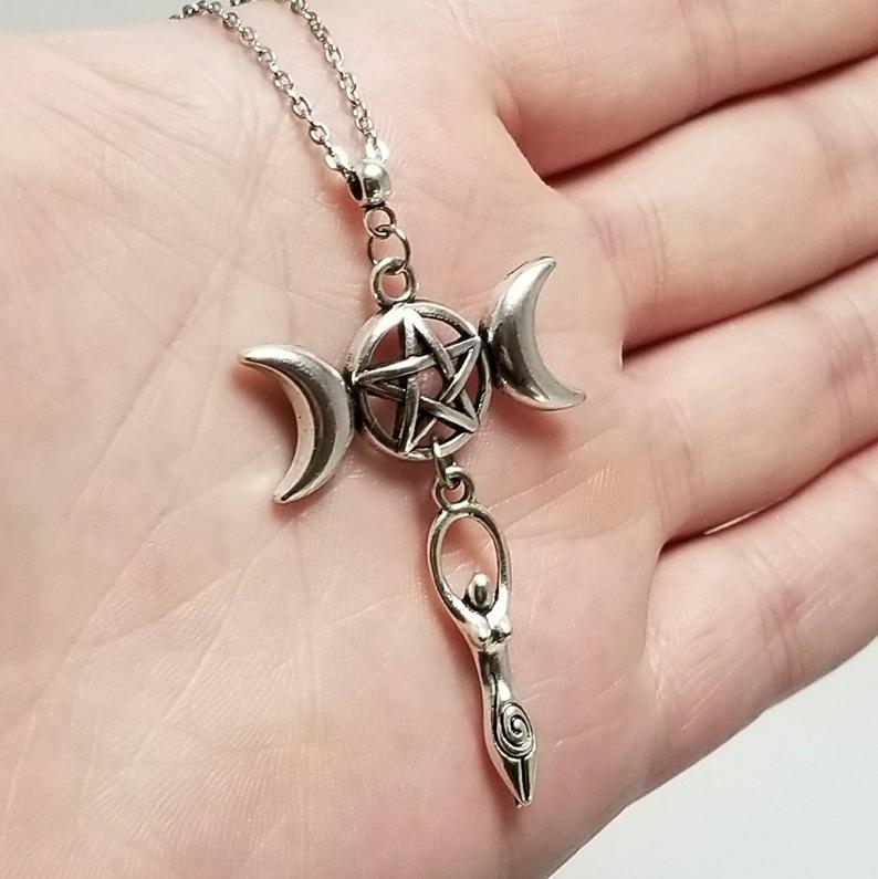 Vintage Symmetrical Moon Hollow Pentagram Pentagram Diy Pendant Necklace