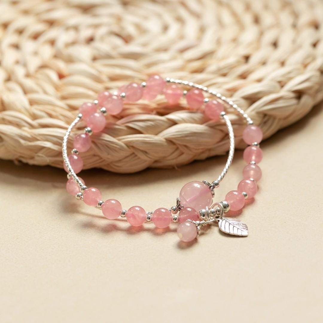 Double Circle Bracelet With Leaf Pendant