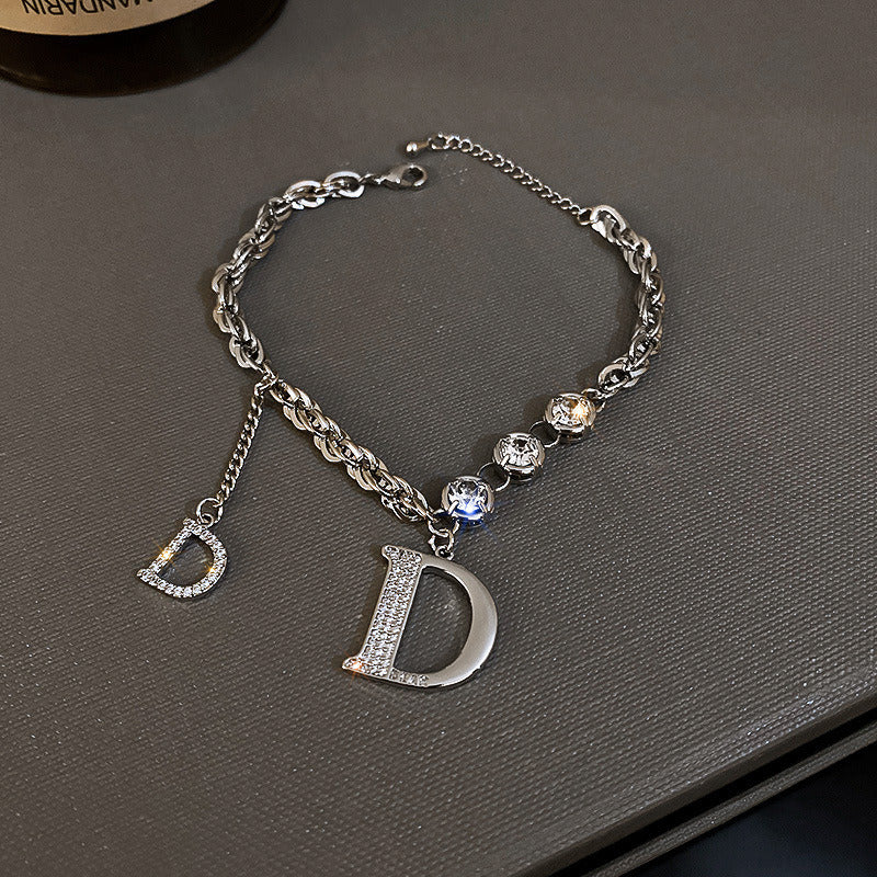 Diamond Letter D Fringe Chain Bracelet Fashion Design