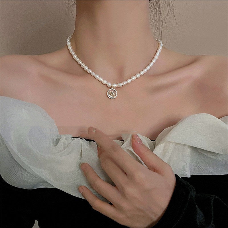 Light Luxury Pearl Love Necklace High-end Sense Niche