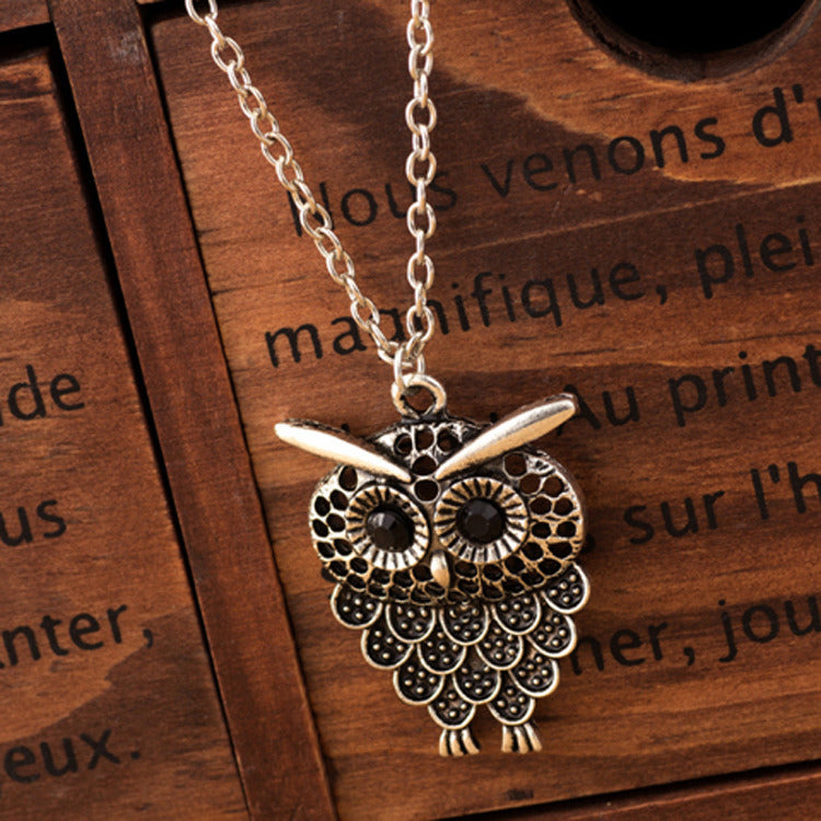 Necklace Personalized Fashion Retro Three-color Owl Alloy Necklace New Women's Exquisite Sweater Chain