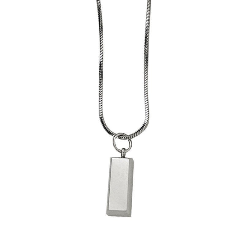 Simple Personality Light Luxury Necklace