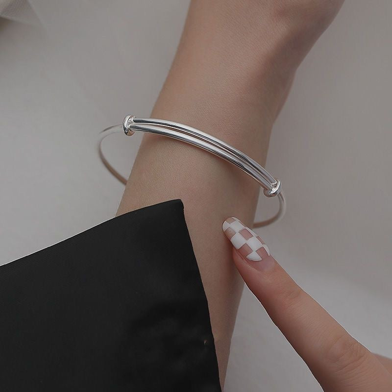 Women's Fashion Casual Geometric Bell Bracelet