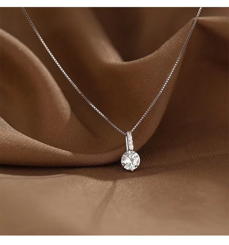 Women's Niche Sterling Silver Zircon Clavicle Chain