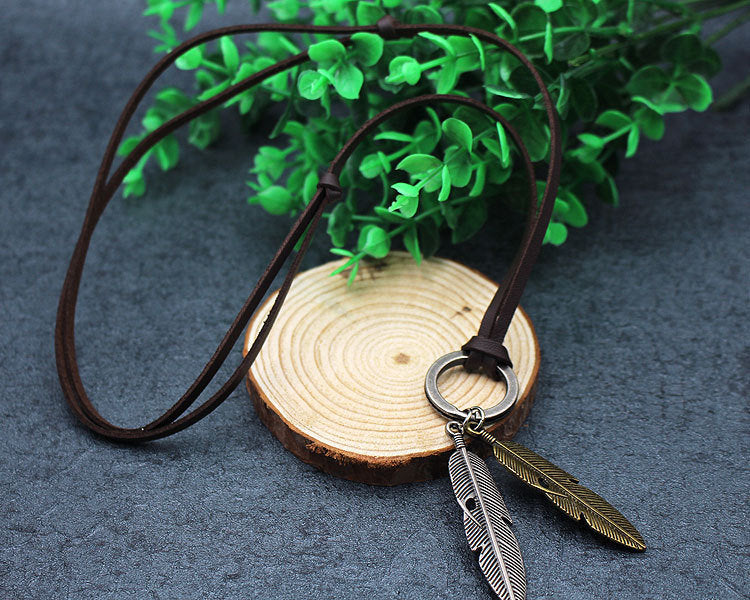 Hot Selling European And American Retro Style Personality Non-mainstream Leather Couple Necklace Two-color Feather