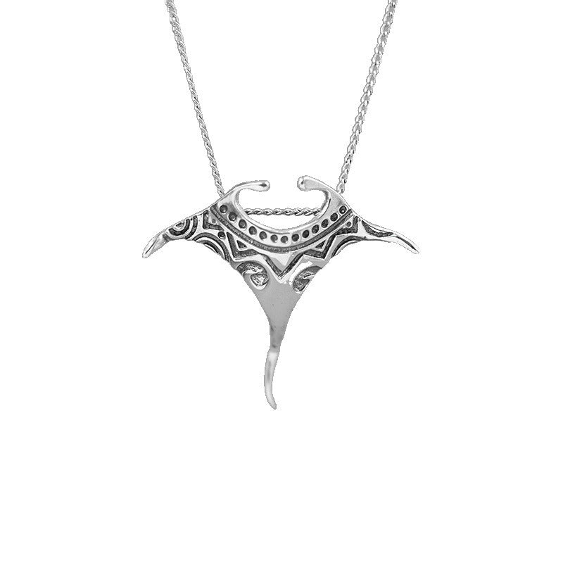 Ocean Gentleman Stingray Necklace Fashion