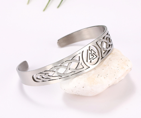 Asgard Crafted Handcrafted Stainless Steel Valknut Symbol And Celtic Design Bracelet