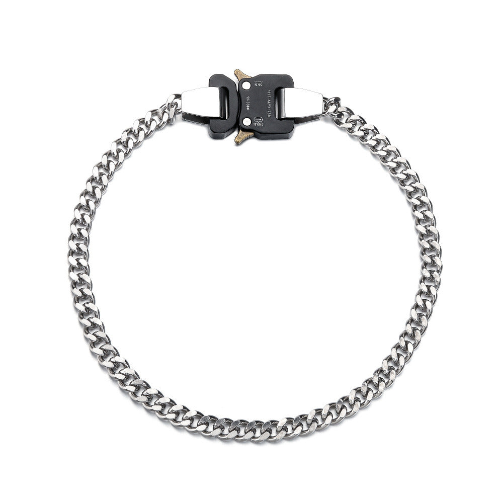 Thick Chain Metal Locking Necklace Function Buckle Clavicle Chain