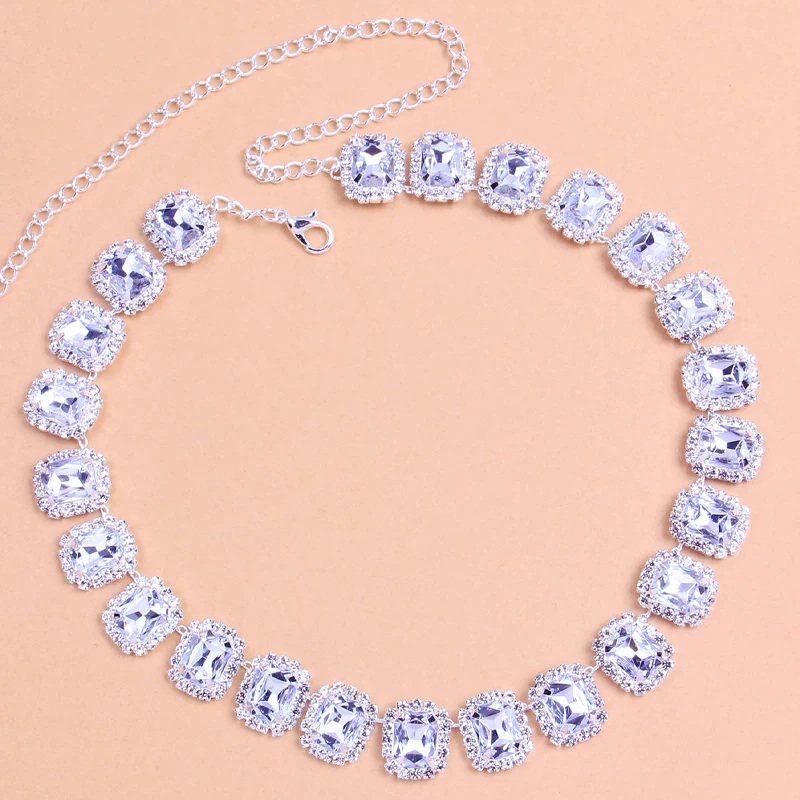 Fashion Retro Simple Rhinestone Women's Short Necklace