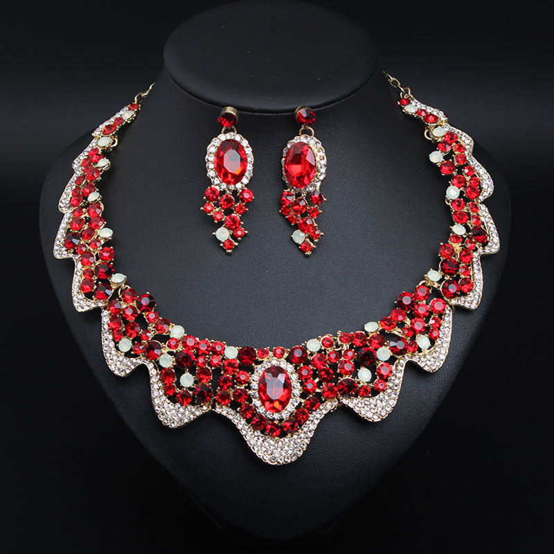 Diamond Geometric Collar Necklace Set