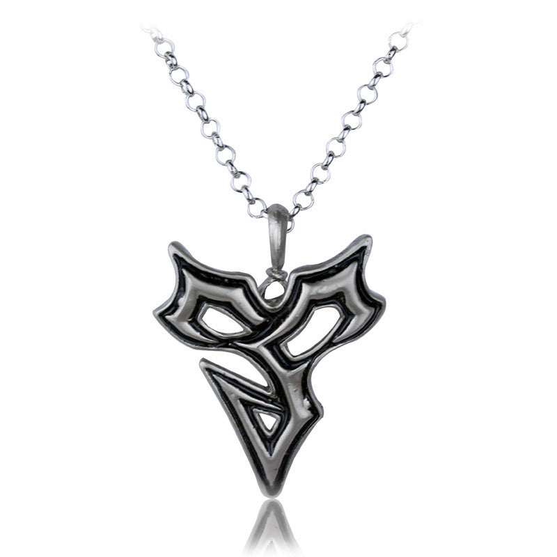 Men's And Women's Fashion Geometric Alloy Pendant Necklace