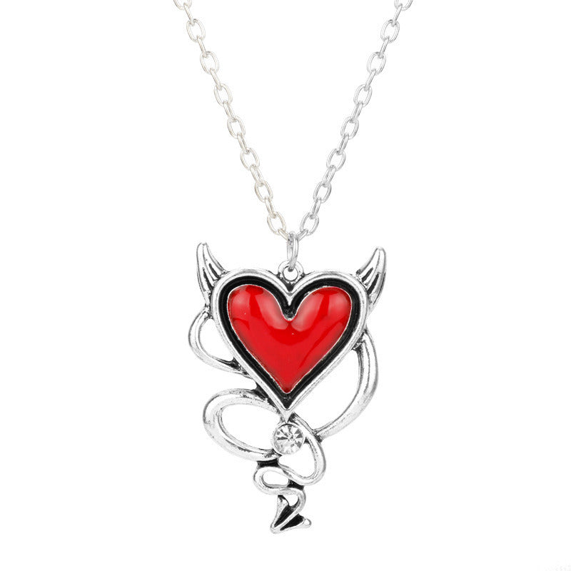 European And American Style Personalized Love Necklace Red Oil Drop Peach Heart Pendant Halloween COS Accessories In Stock Wholesale