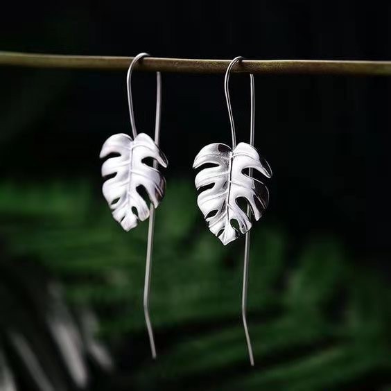 Fashion Vintage Leaves Women's Earrings Simple Ornament