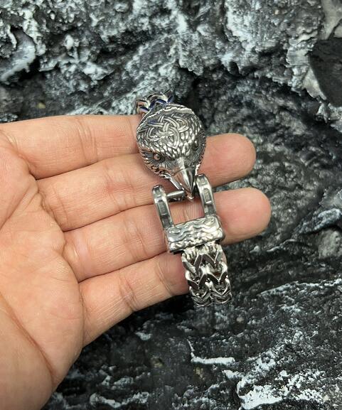 New Viking Titanium Steel Bracelet Personality Retro Bird Head