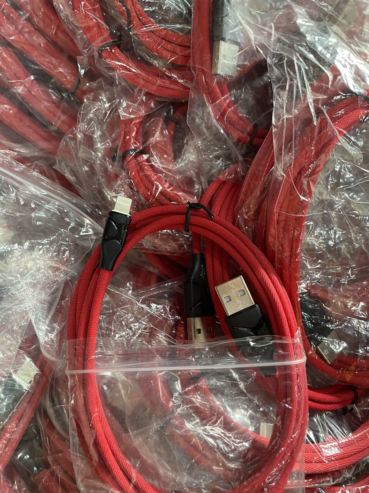 Surplus inventory high quality data cable 1M 2M