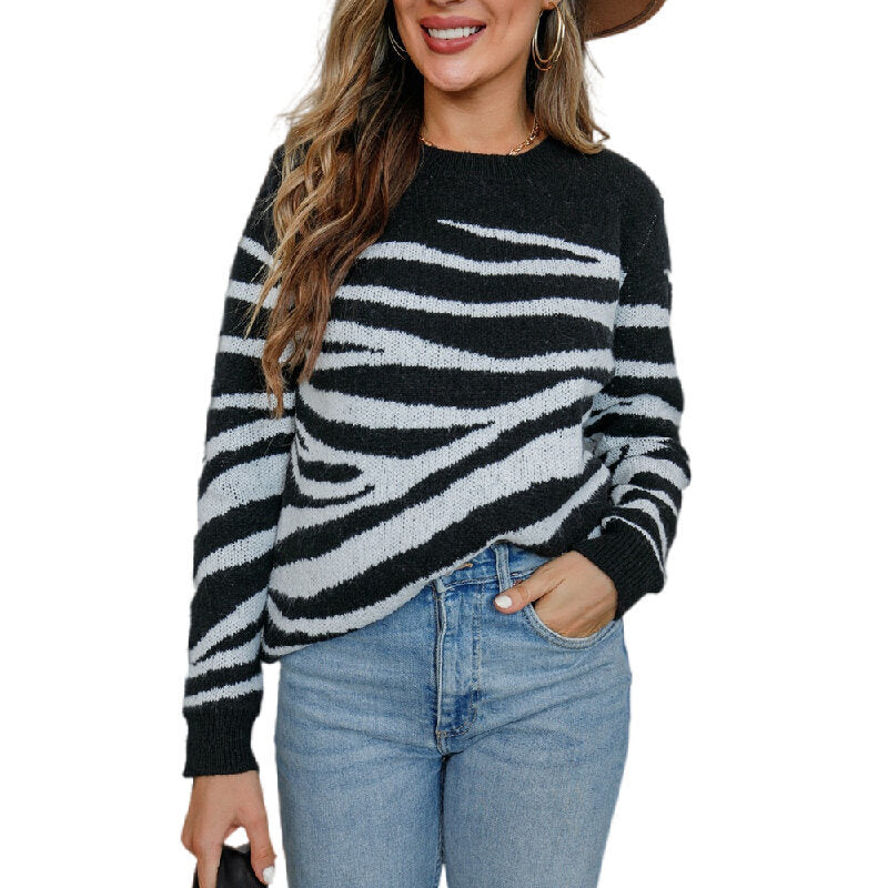 Crew Neck Single-breasted Knitted Sweater