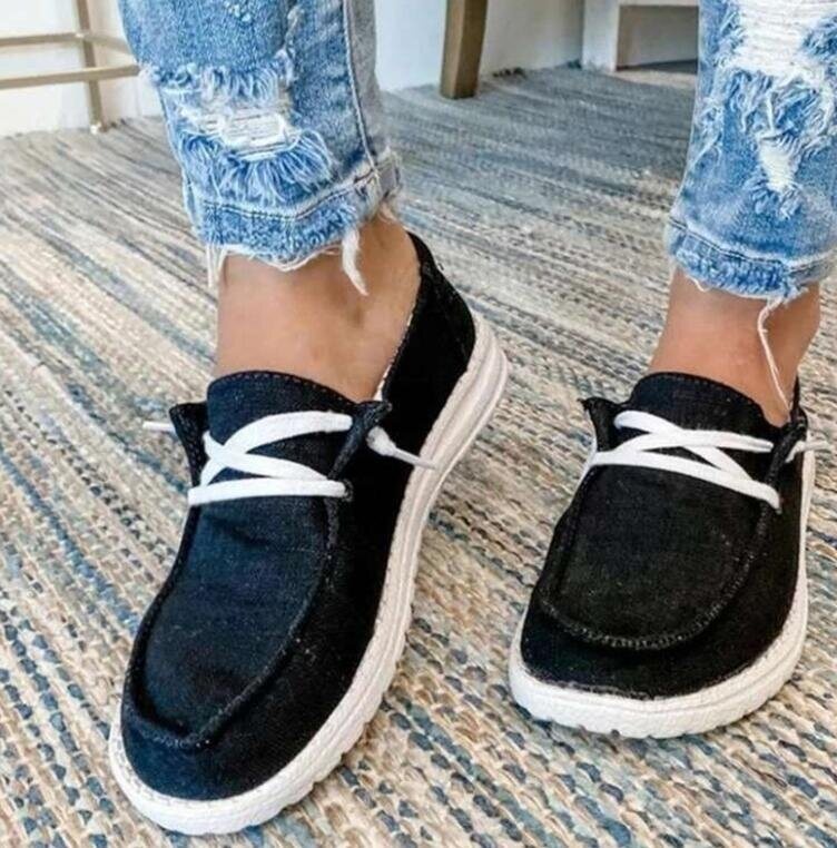 Lightweight Slip On Canvas Shoes